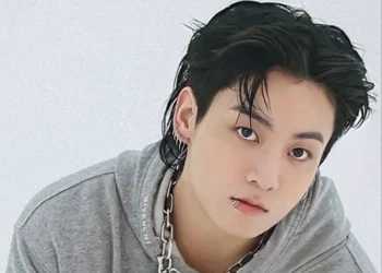 Jungkook Shakes Up NYFW: “Most Handsome Man Ever” Isn’t Hyperbole